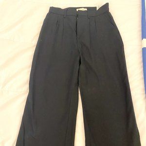 Abercrombie & Fitch Tailored Wide-Leg Pants
